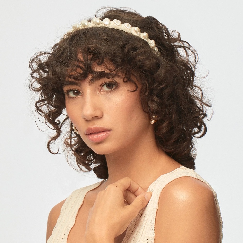 Lele Sadoughi Ivory Graduated Baroque Pearl Headband